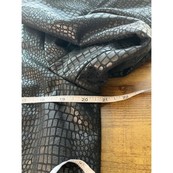 Susan Graver Womens Small Black Style Blazer short Faux Leather Business Casual - Picture 3 of 11